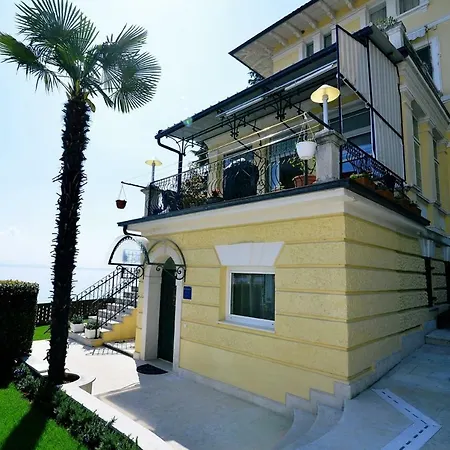 Luxury Mare Apartment Lovran